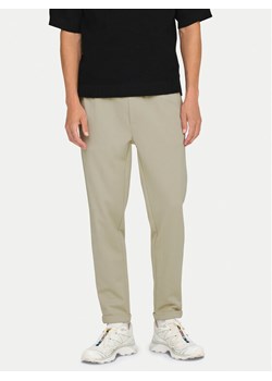Only & Sons Spodnie materiałowe Linus 22029924 Beżowy Tapered Fit ze sklepu MODIVO w kategorii Spodnie męskie - zdjęcie 181056521