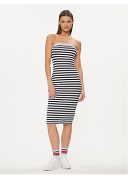 Tommy Jeans Sukienka letnia Logo Tape DW0DW17922 Granatowy Slim Fit ze sklepu MODIVO w kategorii Sukienki - zdjęcie 181057071