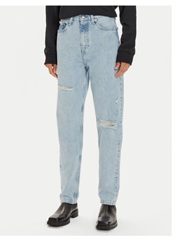 Calvin Klein Jeans Jeansy Authentic J20J224448 Niebieski Straight Fit ze sklepu MODIVO w kategorii Jeansy damskie - zdjęcie 181057391