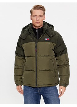 Tommy Jeans Kurtka puchowa Alaska DM0DM17482 Zielony Regular Fit ze sklepu MODIVO w kategorii Kurtki męskie - zdjęcie 181057802
