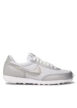 Nike Sneakersy Dbreak DH4263 100 Biały ze sklepu MODIVO w kategorii Buty sportowe damskie - zdjęcie 181057851
