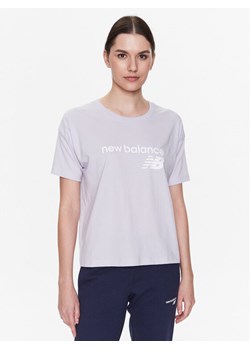 New Balance T-Shirt Stacked WT03805 Fioletowy Relaxed Fit ze sklepu MODIVO w kategorii Bluzki damskie - zdjęcie 181059673