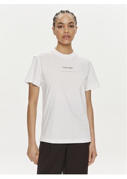 Calvin Klein T-Shirt Multi Logo K20K207215 Biały Regular Fit ze sklepu MODIVO w kategorii Bluzki damskie - zdjęcie 181059730