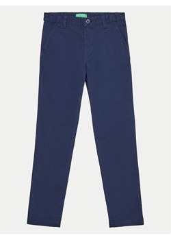 United Colors Of Benetton Chinosy 4HM6CF011 Granatowy Slim Fit ze sklepu MODIVO w kategorii Spodnie chłopięce - zdjęcie 181061923