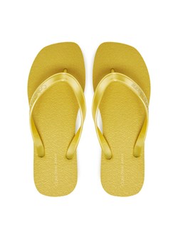 Calvin Klein Jeans Japonki Thong+ Tpu Metallic YW0YW01720 Żółty ze sklepu MODIVO w kategorii Klapki damskie - zdjęcie 181063181