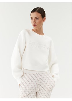 Guess Bluza Cindra V3BQ15 K7UW2 Biały Regular Fit ze sklepu MODIVO w kategorii Bluzy damskie - zdjęcie 181063321