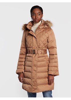 Guess Kurtka puchowa Lolie W2BL61 WEX52 Brązowy Regular Fit ze sklepu MODIVO w kategorii Kurtki damskie - zdjęcie 181063590