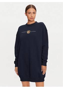 Tommy Jeans Sukienka dzianinowa DW0DW18715 Granatowy Relaxed Fit ze sklepu MODIVO w kategorii Sukienki - zdjęcie 181063824