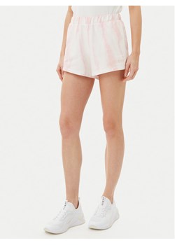 Guess Szorty sportowe V5GD11 KCRQ0 Różowy Relaxed Fit ze sklepu MODIVO w kategorii Szorty - zdjęcie 181063931