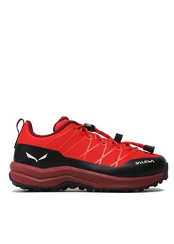 Salewa Trekkingi Wildfire 2 K 64013 1507 Czerwony ze sklepu MODIVO w kategorii Buty trekkingowe dziecięce - zdjęcie 181064394