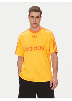 adidas T-Shirt adicolor JP1027 Żółty Loose Fit ze sklepu MODIVO w kategorii T-shirty męskie - zdjęcie 181065190