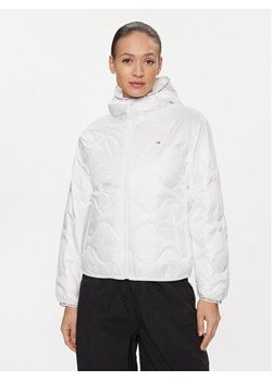Tommy Jeans Kurtka przejściowa DW0DW17242 Biały Regular Fit ze sklepu MODIVO w kategorii Kurtki damskie - zdjęcie 181065494