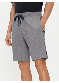Emporio Armani Underwear Szorty sportowe 111004 4R571 14049 Szary Regular Fit ze sklepu MODIVO w kategorii Spodenki męskie - zdjęcie 181066104