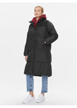 Tommy Hilfiger Kurtka zimowa New York WW0WW39749 Czarny Relaxed Fit ze sklepu MODIVO w kategorii Kurtki damskie - zdjęcie 181066173