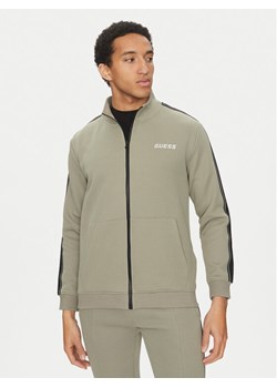 Guess Bluza Z2YQ10 KB3P2 Zielony Regular Fit ze sklepu MODIVO w kategorii Bluzy męskie - zdjęcie 181066373