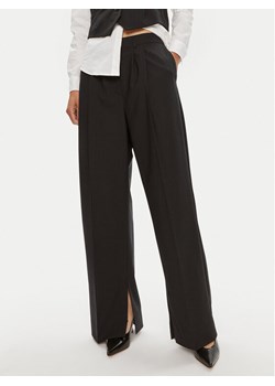Herskind Spodnie materiałowe Rupert 5216134 Granatowy Relaxed Fit ze sklepu MODIVO w kategorii Spodnie damskie - zdjęcie 181066821