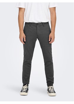Only & Sons Chinosy 22022911 Szary Tapered Fit ze sklepu MODIVO w kategorii Spodnie męskie - zdjęcie 181069511