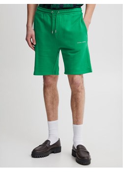 Casual Friday Szorty sportowe 20504681 Zielony Regular Fit ze sklepu MODIVO w kategorii Spodenki męskie - zdjęcie 181069664