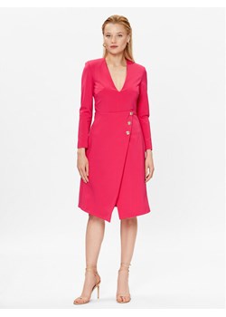 Pinko Sukienka codzienna Angolare 100943 A0HM Różowy Regular Fit ze sklepu MODIVO w kategorii Sukienki - zdjęcie 181070093