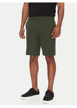 BOSS Szorty materiałowe S_Commuter_10.5 Inch 50540337 Zielony Slim Fit ze sklepu MODIVO w kategorii Spodenki męskie - zdjęcie 181071180