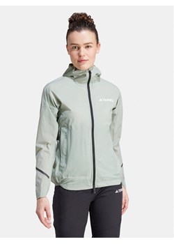 adidas Kurtka przeciwdeszczowa Terrex Xperior IK7830 Zielony Slim Fit ze sklepu MODIVO w kategorii Kurtki damskie - zdjęcie 181071542