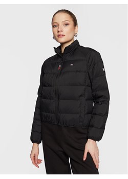Tommy Jeans Kurtka puchowa DW0DW14929 Czarny Regular Fit ze sklepu MODIVO w kategorii Kurtki damskie - zdjęcie 181072292