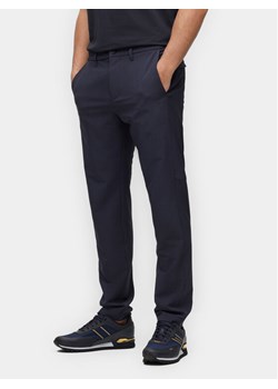 Boss Chinosy T_Commuter 50495497 Granatowy Slim Fit ze sklepu MODIVO w kategorii Spodnie męskie - zdjęcie 181072674
