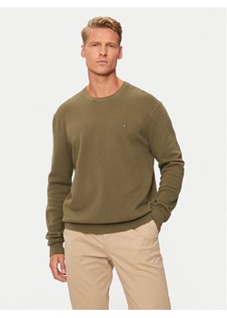 Tommy Hilfiger Sweter Essential MW0MW36347 Zielony Regular Fit ze sklepu MODIVO w kategorii Swetry męskie - zdjęcie 181072784