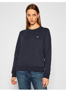 Tommy Jeans Bluza Fleece DW0DW09227 Granatowy Regular Fit ze sklepu MODIVO w kategorii Bluzy damskie - zdjęcie 181072834