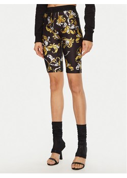 Versace Jeans Couture Kolarki 78HAC106 Czarny Slim Fit ze sklepu MODIVO w kategorii Szorty - zdjęcie 181073613