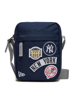 New Era Saszetka Mlb Patch Side Nyy 60358207 Granatowy ze sklepu MODIVO w kategorii Torby męskie - zdjęcie 181074291