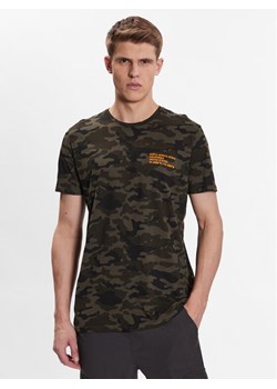 Brave Soul T-Shirt MTS-149ERDL Zielony Regular Fit ze sklepu MODIVO w kategorii T-shirty męskie - zdjęcie 181075541