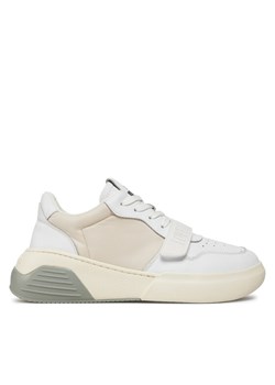 LOVE MOSCHINO Sneakersy JA15395G1IINF10A Biały ze sklepu MODIVO w kategorii Buty sportowe damskie - zdjęcie 181076530