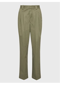 Carhartt WIP Spodnie materiałowe Tristin I030502 Zielony Relaxed Fit ze sklepu MODIVO w kategorii Spodnie damskie - zdjęcie 181076880