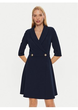 Rinascimento Sukienka koktajlowa CFC0121083003 Granatowy Regular Fit ze sklepu MODIVO w kategorii Sukienki - zdjęcie 181077050