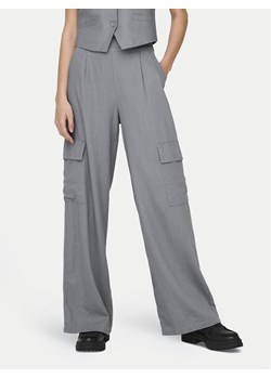 JDY Spodnie materiałowe Say 15325001 Szary Wide Leg ze sklepu MODIVO w kategorii Spodnie damskie - zdjęcie 181077400