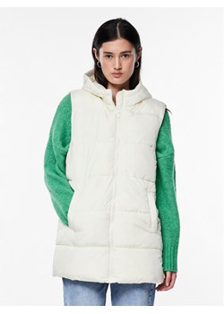 Pieces Bezrękawnik 17115628 Écru Regular Fit ze sklepu MODIVO w kategorii Kamizelki damskie - zdjęcie 181078070