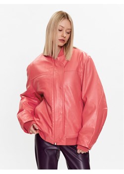 Remain Kurtka bomber 5005402176 Różowy Oversize ze sklepu MODIVO w kategorii Kurtki damskie - zdjęcie 181079201