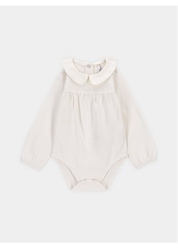 Coccodrillo Body dziecięce ZC3112101EBG Écru ze sklepu MODIVO w kategorii Body niemowlęce - zdjęcie 181079551