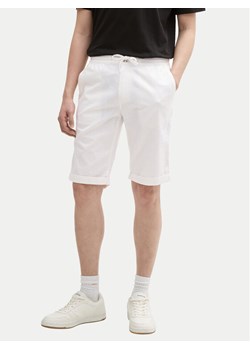 Tom Tailor Szorty materiałowe 1044715 Biały Regular Fit ze sklepu MODIVO w kategorii Spodenki męskie - zdjęcie 181080320
