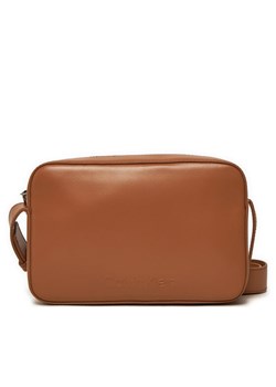 Calvin Klein Torebka K60K612555 Brązowy ze sklepu MODIVO w kategorii Listonoszki - zdjęcie 181080891