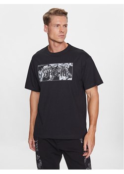 Versace Jeans Couture T-Shirt 75GAHE01 Czarny Regular Fit ze sklepu MODIVO w kategorii T-shirty męskie - zdjęcie 181082030