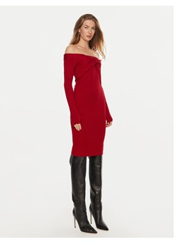 Guess Sukienka koktajlowa Milana W4BK26 Z2V42 Czerwony Slim Fit ze sklepu MODIVO w kategorii Sukienki - zdjęcie 181082213