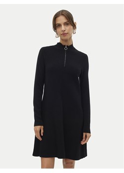 Vero Moda Sukienka dzianinowa Nancy 10309303 Czarny Loose Fit ze sklepu MODIVO w kategorii Sukienki - zdjęcie 181082824