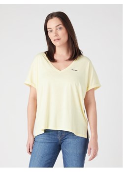 Wrangler T-Shirt W7XKEVX6Z 112328929 Żółty Regular Fit ze sklepu MODIVO w kategorii Bluzki damskie - zdjęcie 181083140