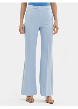 Maryley Spodnie materiałowe 24EB587/43MA Błękitny Relaxed Fit ze sklepu MODIVO w kategorii Spodnie damskie - zdjęcie 181083150