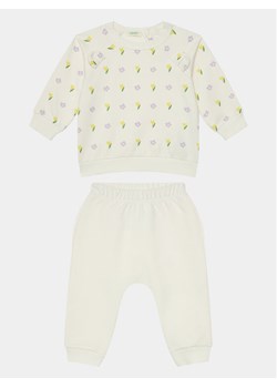 United Colors Of Benetton Dres 3OHVAK00J Écru Regular Fit ze sklepu MODIVO w kategorii Dresy dla niemowlaka - zdjęcie 181084443