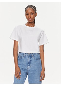 Calvin Klein T-Shirt Micro Logo K20K206629 Biały Regular Fit ze sklepu MODIVO w kategorii Bluzki damskie - zdjęcie 181084612
