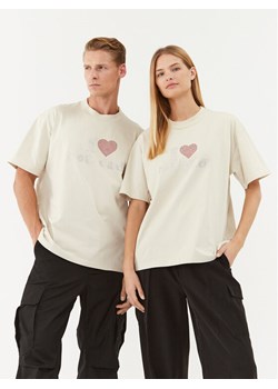 2005 T-Shirt Hot Dads Beżowy Oversize ze sklepu MODIVO w kategorii Bluzki damskie - zdjęcie 181084632