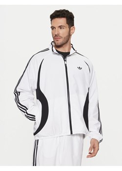 adidas Bluza adicolor Teamgeist JP1116 Biały Regular Fit ze sklepu MODIVO w kategorii Bluzy męskie - zdjęcie 181084774